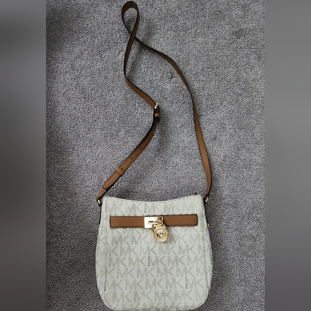 Michael Kors crossbody